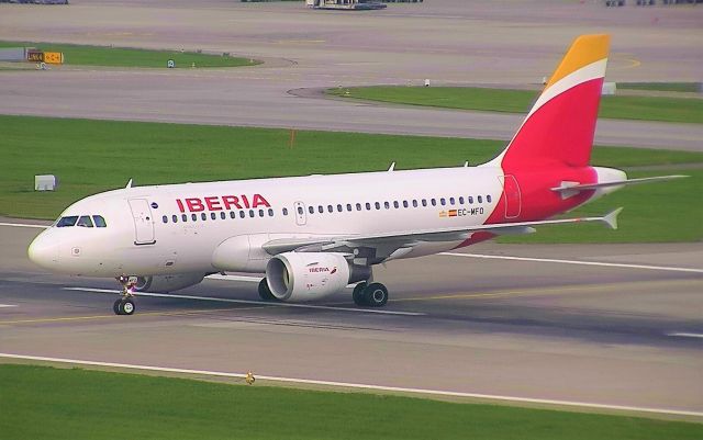 Airbus A319 (EC-MFO)