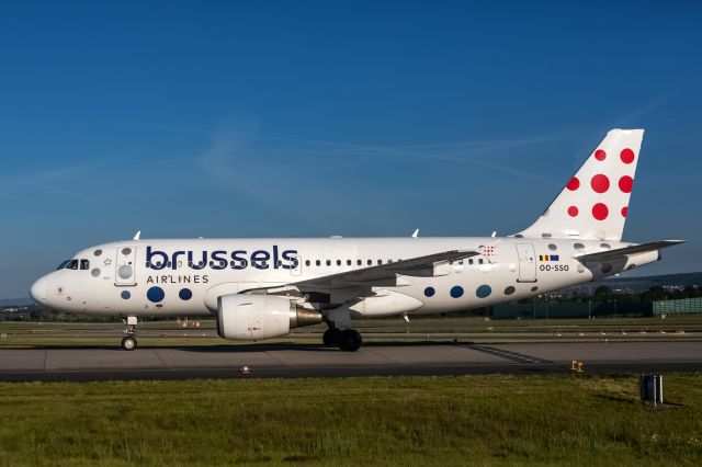 Airbus A319 (OO-SSO)