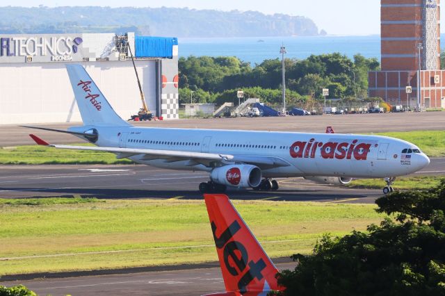 Airbus A330-300 (9M-XBF)