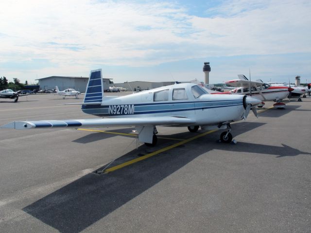 Mooney M-20 (N9278M) - Fast aircraft.