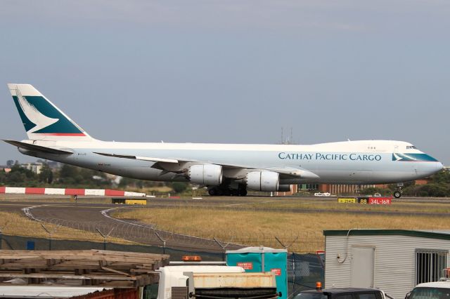 BOEING 747-8 (B-LJC)