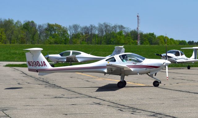 Diamond DV-20 Katana (N390JA) - Diamond DA20-C1 N390JA in Howell, MI