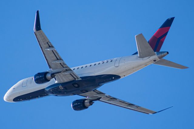 Embraer 175 (N278SY) - SKW3501 - RNO to LAX - 29 Dec, 2020