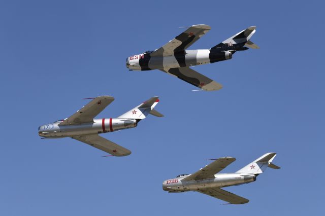 MIKOYAN MiG-17 (N1726M) - Flight Demo at AirVenture 2023