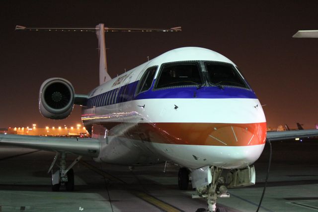 Embraer ERJ-135 (N858AE) - American Eagle ERJ140.