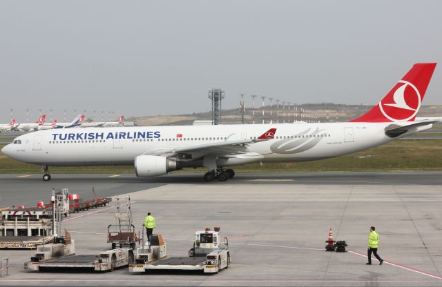 Airbus A330-300 (TC-JNS)