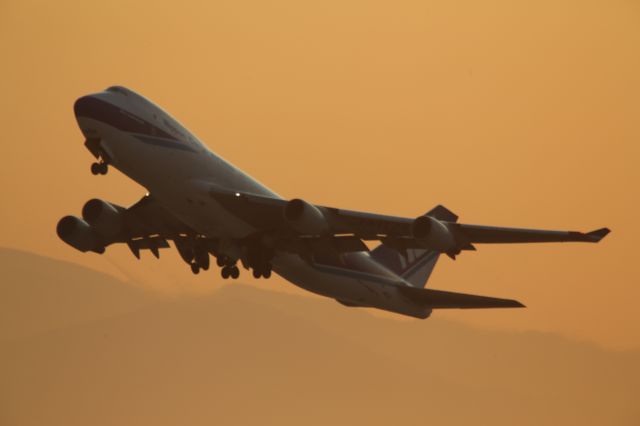 Boeing 747-400 (JA07KZ)