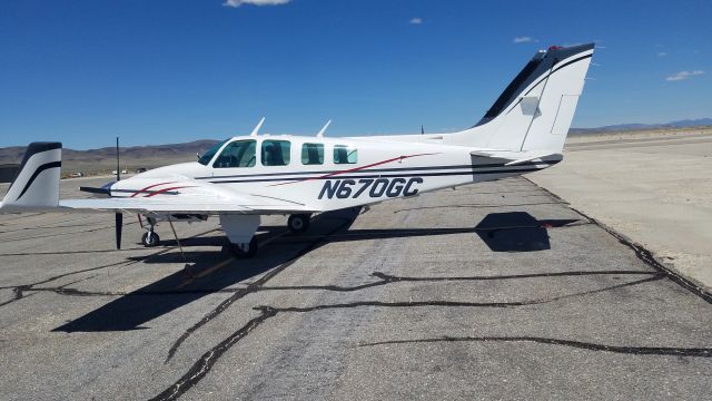 Beechcraft Baron (58) (N670GC)