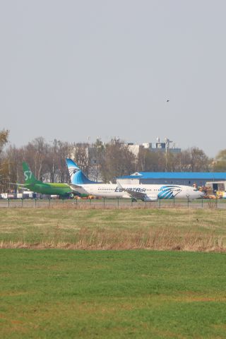 Boeing 737-800 (SU-GEE)
