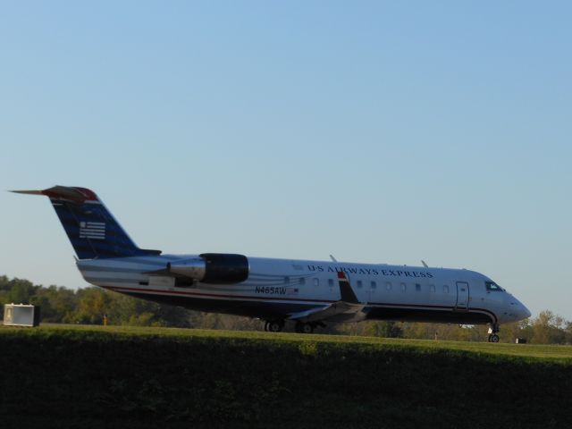 Canadair Regional Jet CRJ-200 (N465AW)