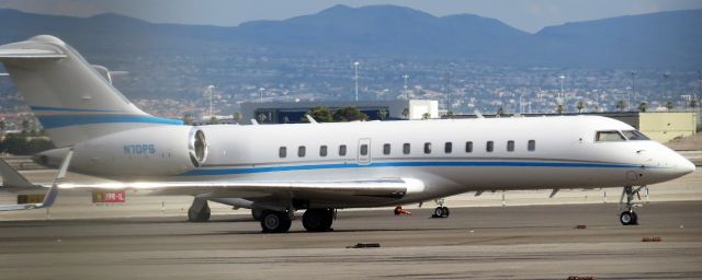 Bombardier Global Express (N70PS) - Bombardier Global 6000