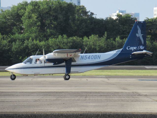 ROMAERO Islander (N540BN)