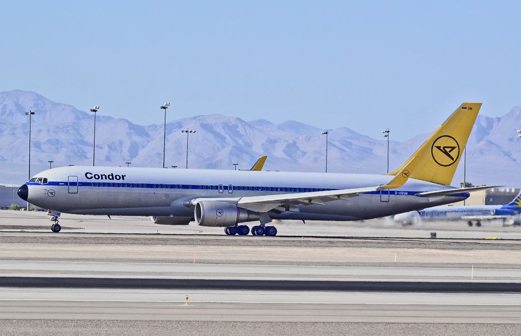 BOEING 767-300 (D-ABUM) - D-ABUM Condor (Thomas Cook) Boeing 767-31B/ER (cn 25170/542)br /br /McCarran International Airport (KLAS)br /Las Vegas, Nevadabr /TDelCorobr /May 30, 2013