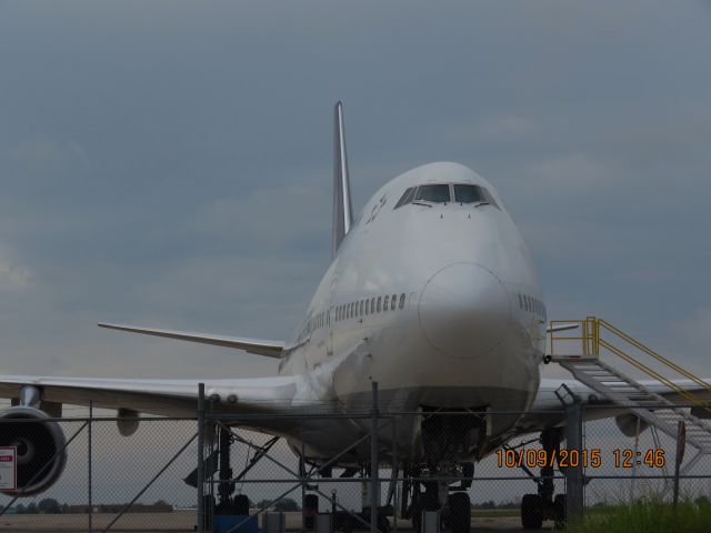 Boeing 747-400 (D-ABVE)