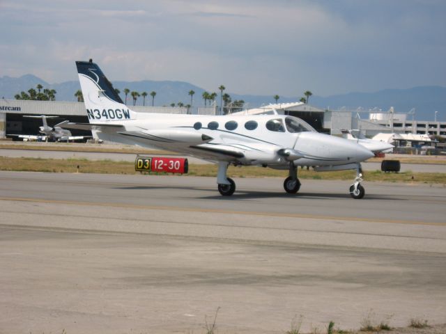 Cessna 340 (N340GW) - TAXIING TO RWY 30