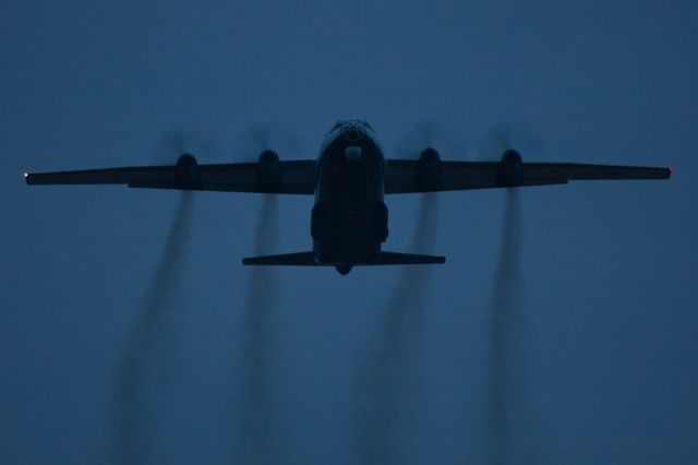 Antonov An-12 (UR-BXK) - departure one hour before sunrise