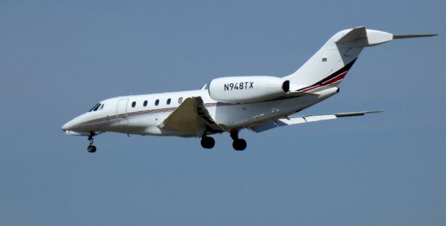 Cessna Citation X (N948TX) - On short final is this 2001 Cessna Citation 750 in the Spring of 2022.