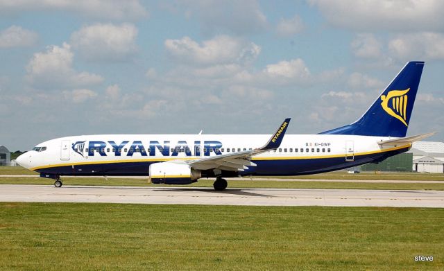 Boeing 737-800 (EI-DWP)