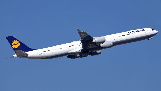 Airbus A340-600 (D-AIHT) - The first of scheduled eight A340-600 for Lufthansa is departing to Washington, DC.