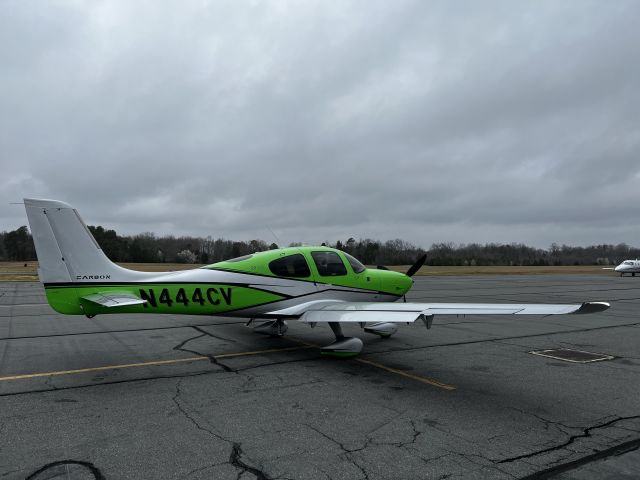 Cirrus SR-22 (N444CV) - SR22 GTS 