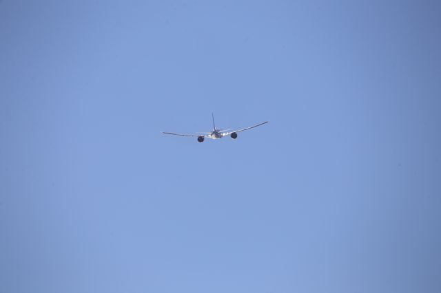 BOEING 777-300ER (F-GSQA)