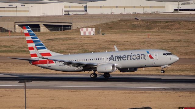 Boeing 737-800 (N988NN) - Touchdown on 18C