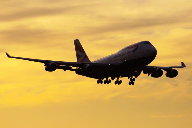 Boeing 747-400 (G-BNLX) - Boeing 747-400