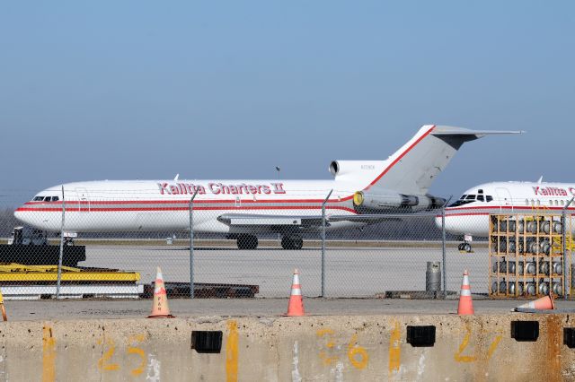 Boeing 727-100 (N729CK)