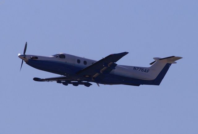 Pilatus PC-12 (N776AF) - Taking off from Runway 19C