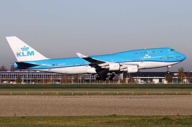 Boeing 747-400 (PH-BFV)