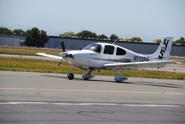 Cirrus SR-20 (N513PA)