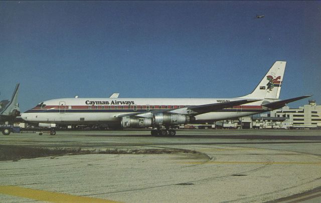 McDonnell Douglas Jet Trader (N8064U) - scanned from postcardbr /cayman airways