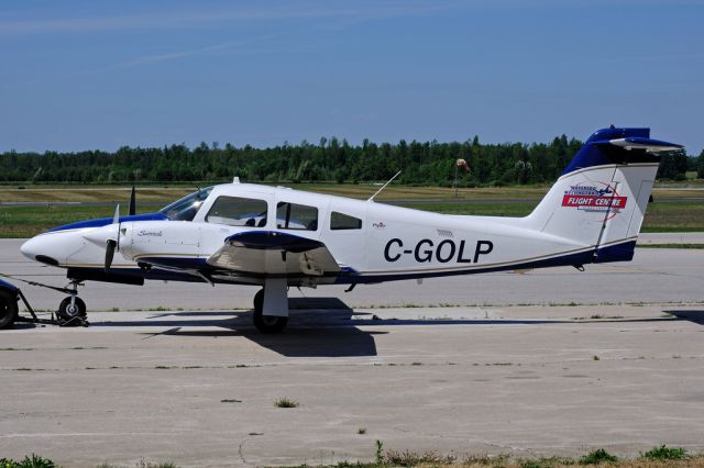 Piper PA-44 Seminole (C-GOLP)