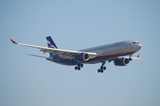 Airbus A330-300 (VQ-BMX) - RARE TO LAX!--AEROFLOT A330-300!