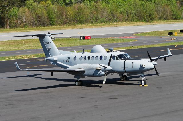 11-0267 — - 11-0267 U.S. ARMY   BEECH MC12S