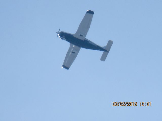 Piper Saratoga/Lance (N8266D)