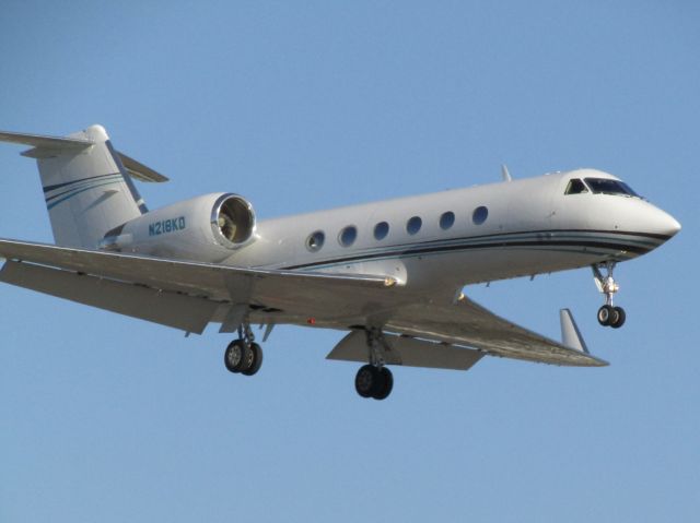 Gulfstream Aerospace Gulfstream IV (N218KD) - Landing RWY 20R