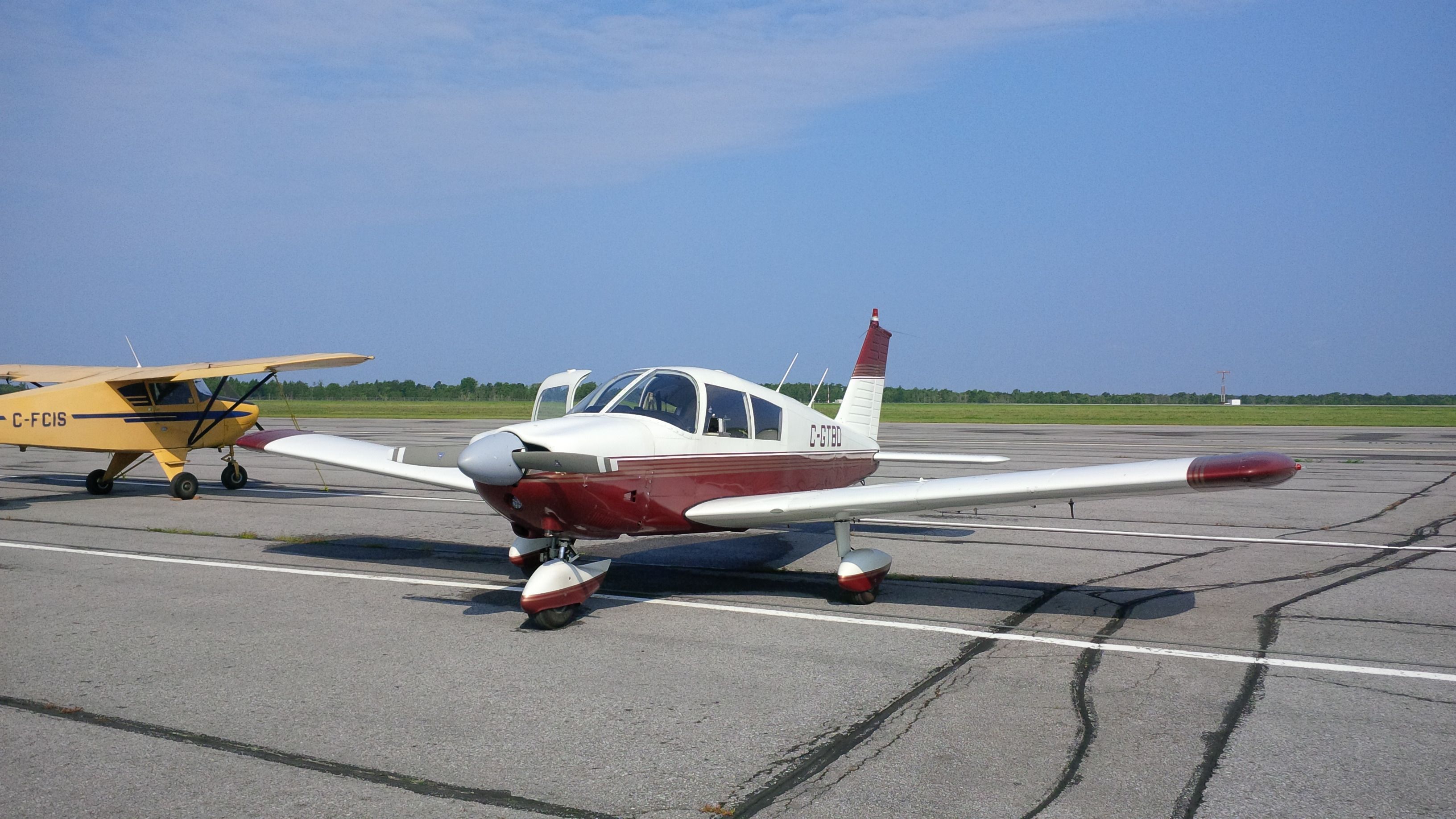 Piper Cherokee (C-GTBD) - Just before a flight to CYHU.