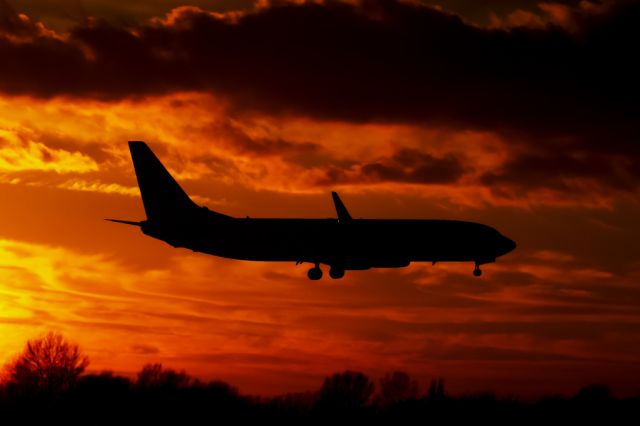 Boeing 737-800 (PH-BCB) - PH-BCB KLM silhoutte in beautiful sunset sky.