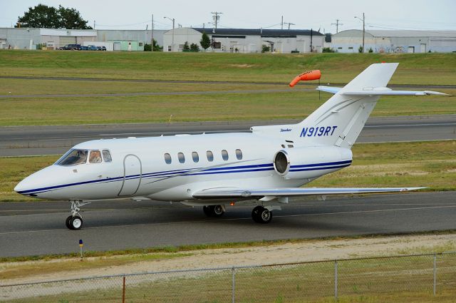 Hawker 800 (N919RT)