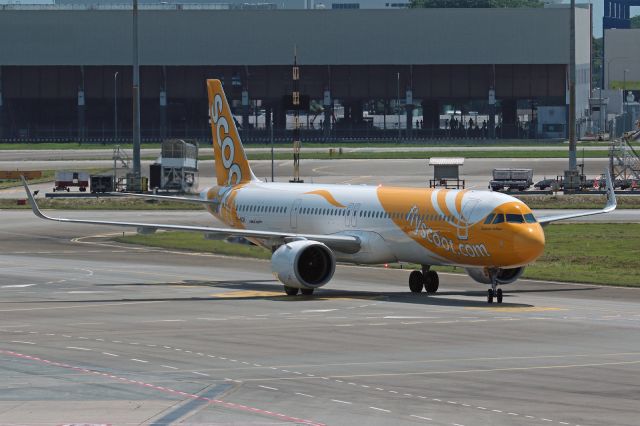 Airbus A321neo (9V-NCH)