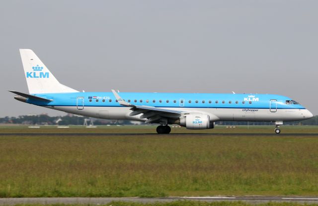 Embraer ERJ-190 (PH-EZG)