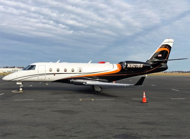 IAI Gulfstream G150 (N901SS) - G150 - 12/12/17 @ KBOS Logan