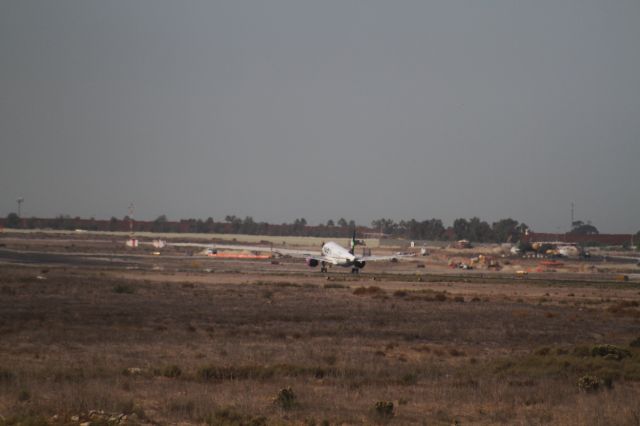 Airbus A320 (N539VL) - DEPARTURE FROM 27 MMTJ