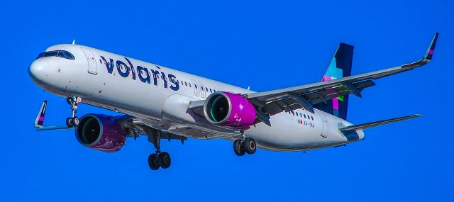 Airbus A321neo (XA-YAA) - XA-YAA Volaris Airbus A321-271NX s/n 10809 - Harry Reid International Airport  KLASbr /Photo: TDelCorobr /January 8, 2024