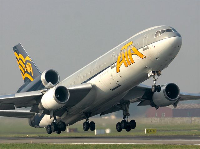 McDonnell Douglas DC-10 (N702TZ) - 18th Feb 2008, Dublin, Ireland....takeoff