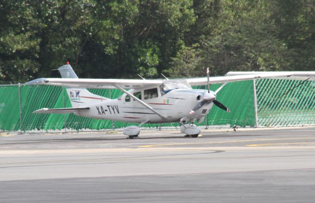 Cessna 206 Stationair (XA-TYV)