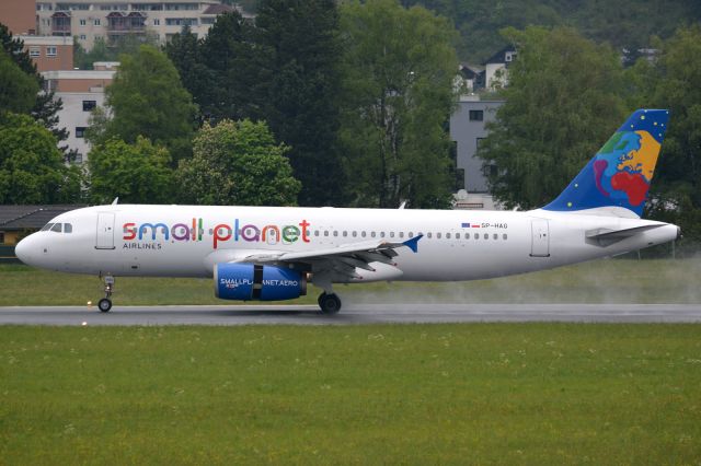 Airbus A320 (SP-HAB)