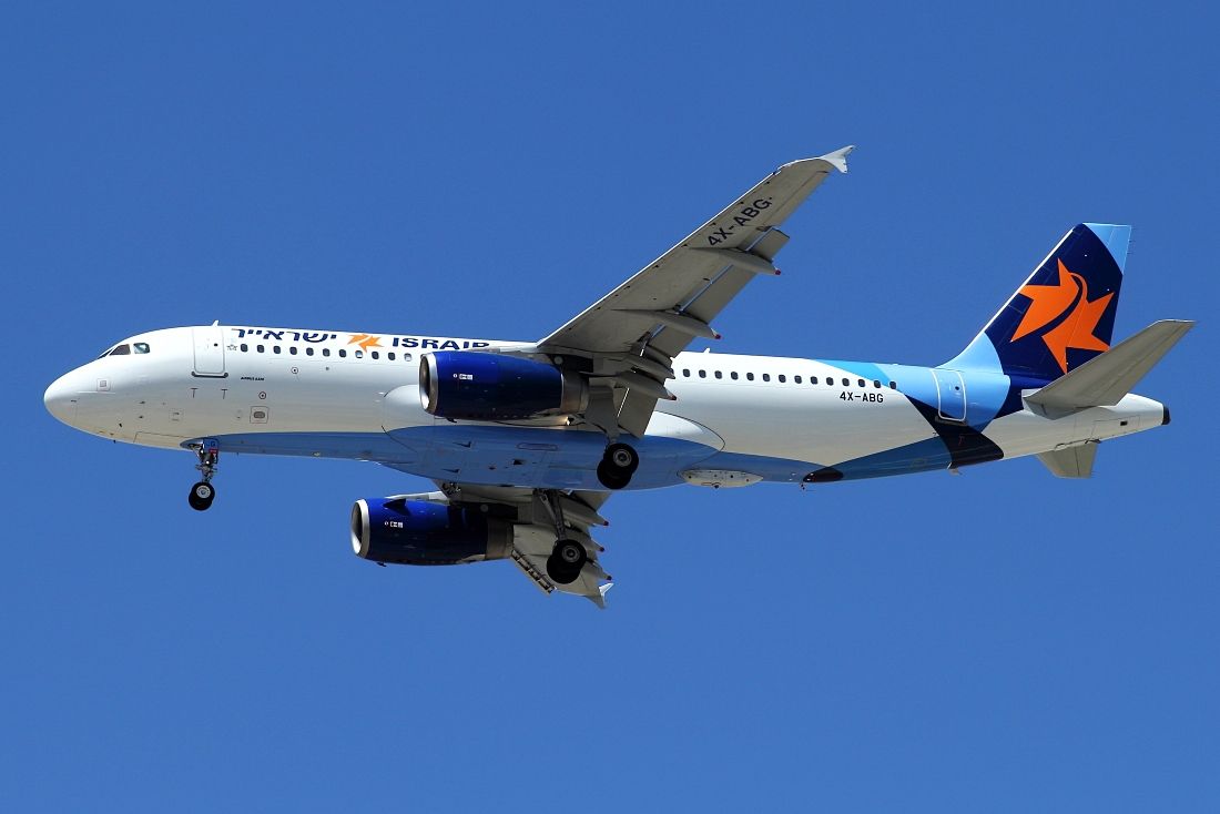 Airbus A320 (4X-ABG) - 25/06/2020 : An afternoon flight from Eilat, Israel, on landing path to runway 30. 