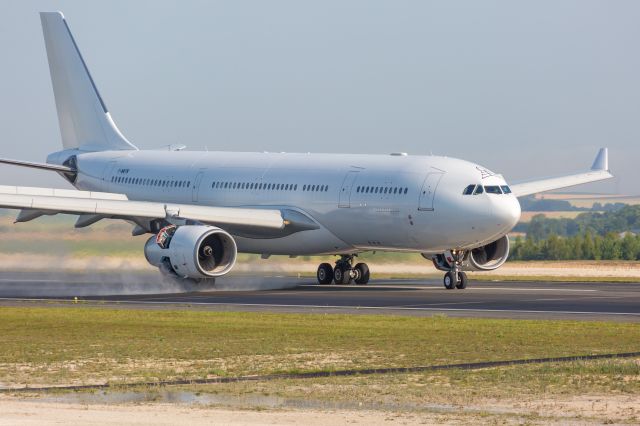 Airbus A330-900 (F-WWYM)